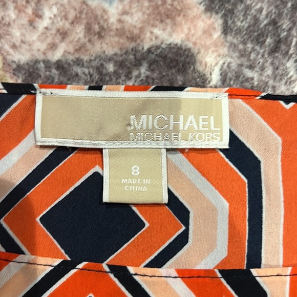 Michael Kors size 8 blouse, used good condition - Picture 2 of 5